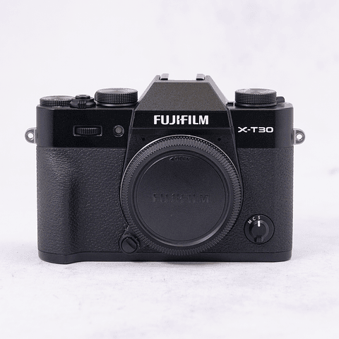 Fujifilm X-T30 en caja y con accesorios - Usado