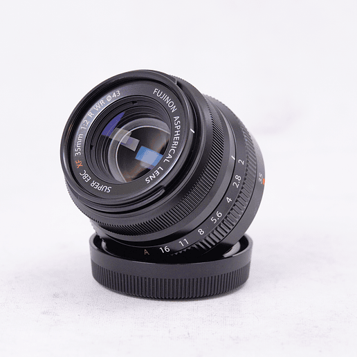 FUJIFILM XF 35mm f/2 R WR - Usado 3