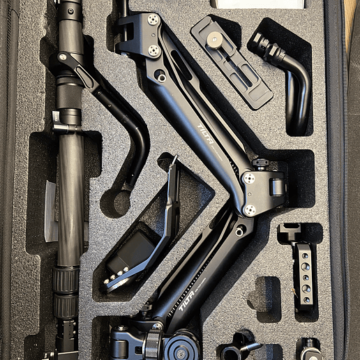 Tilta Float Handheld Gimbal Support System - Usado 4