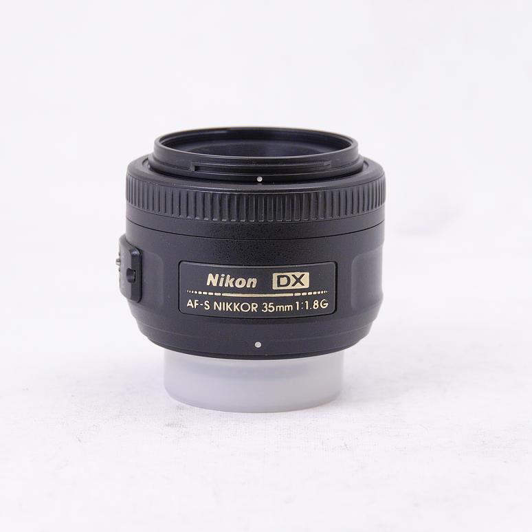 Nikon AF-S DX NIKKOR 35mm f/1.8G - Usado 2