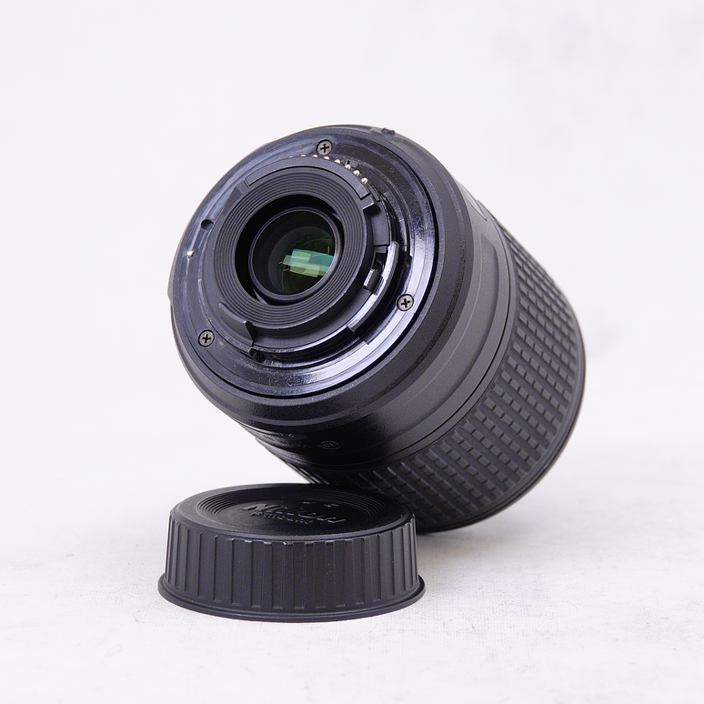 Nikon AF-S DX NIKKOR 55-200mm f/4-5.6G ED VR II - Usado 4