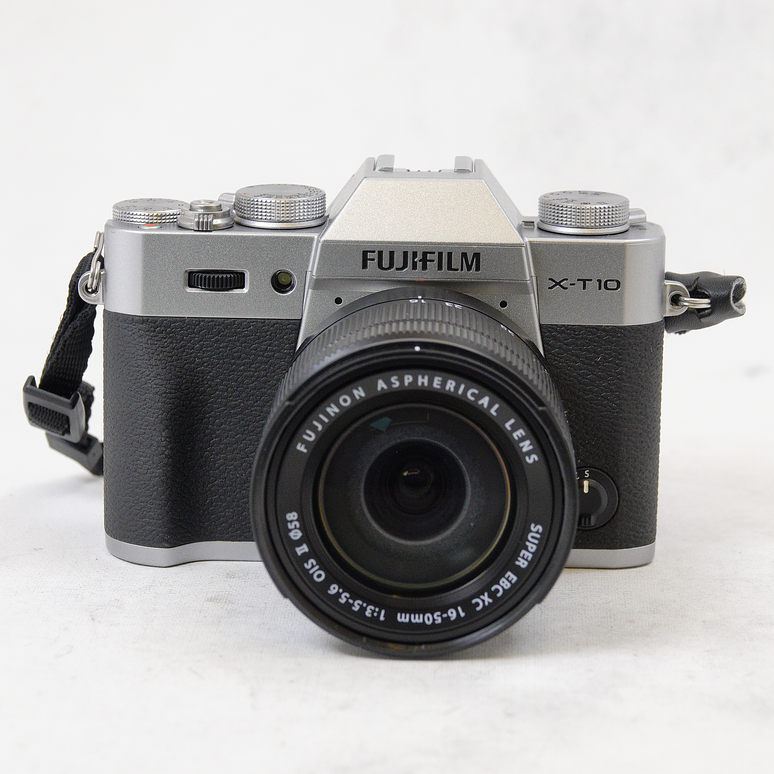 Fujifilm X-T10 con Lente XC 16-50mm II + accesorios - Usado- 2