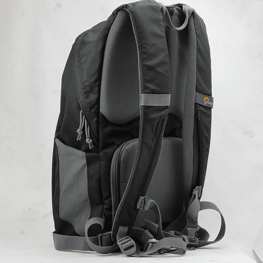 Mochila Lowepro Photo Hatchback Series BP 150 AW II (Black/Gray) - Usado 7
