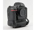 Nikon D850 DSLR con MB-D18 BATTERYGRIP y Kirk L-Bracket - Usado