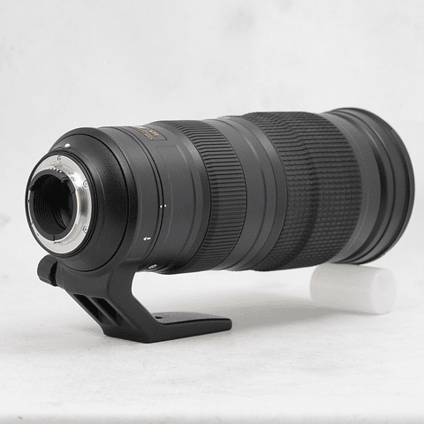 Nikon AF-S NIKKOR 200-500mm f/5.6E ED VR - Usado