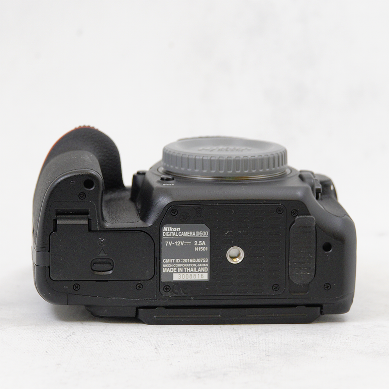 Nikon D500 DSLR - Usado 11
