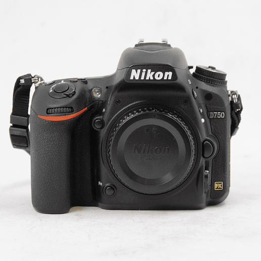 Nikon D750 DSLR - Usado 2