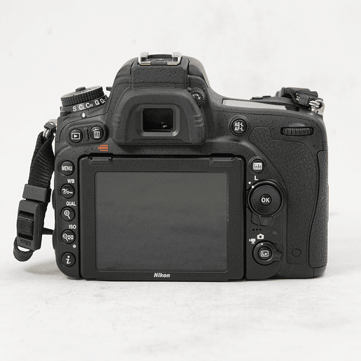 Nikon D750 DSLR - Usado 6