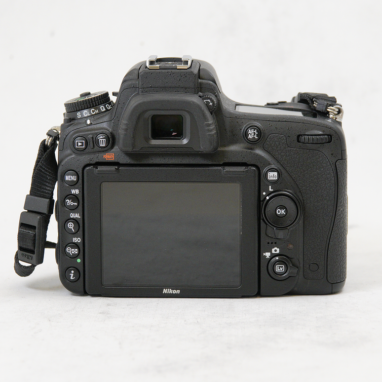 Nikon D750 DSLR - Usado 6