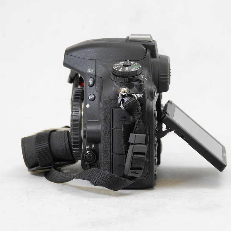 Nikon D750 DSLR - Usado 8