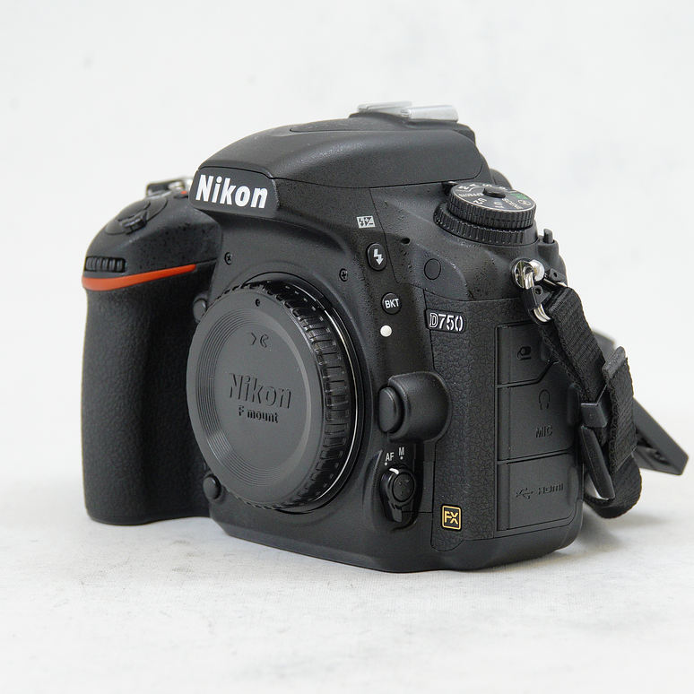 Nikon D750 DSLR - Usado 9