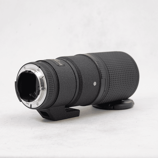 Nikon AF Micro-NIKKOR 200mm f/4D IF-ED - Usado 4