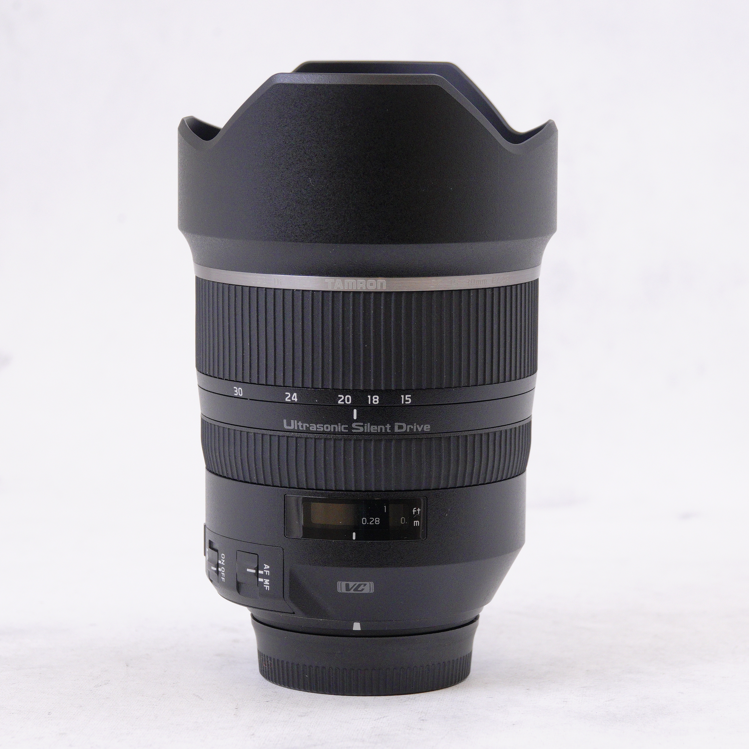 Tamron SP 15-30mm f/2.8 Di VC USD Wide-Angle para Nikon F(FX) - Usado