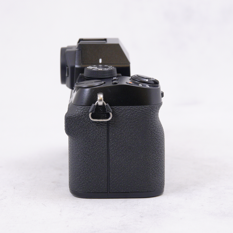 FUJIFILM X-S10 Mirrorless con accesorios- Usado 4