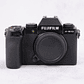 FUJIFILM X-S10 con accesorios - Usado - Miniatura 2