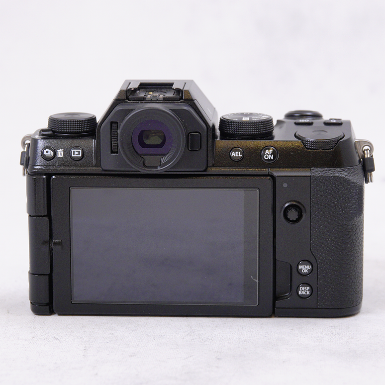 FUJIFILM X-S10 con accesorios - Usado 6