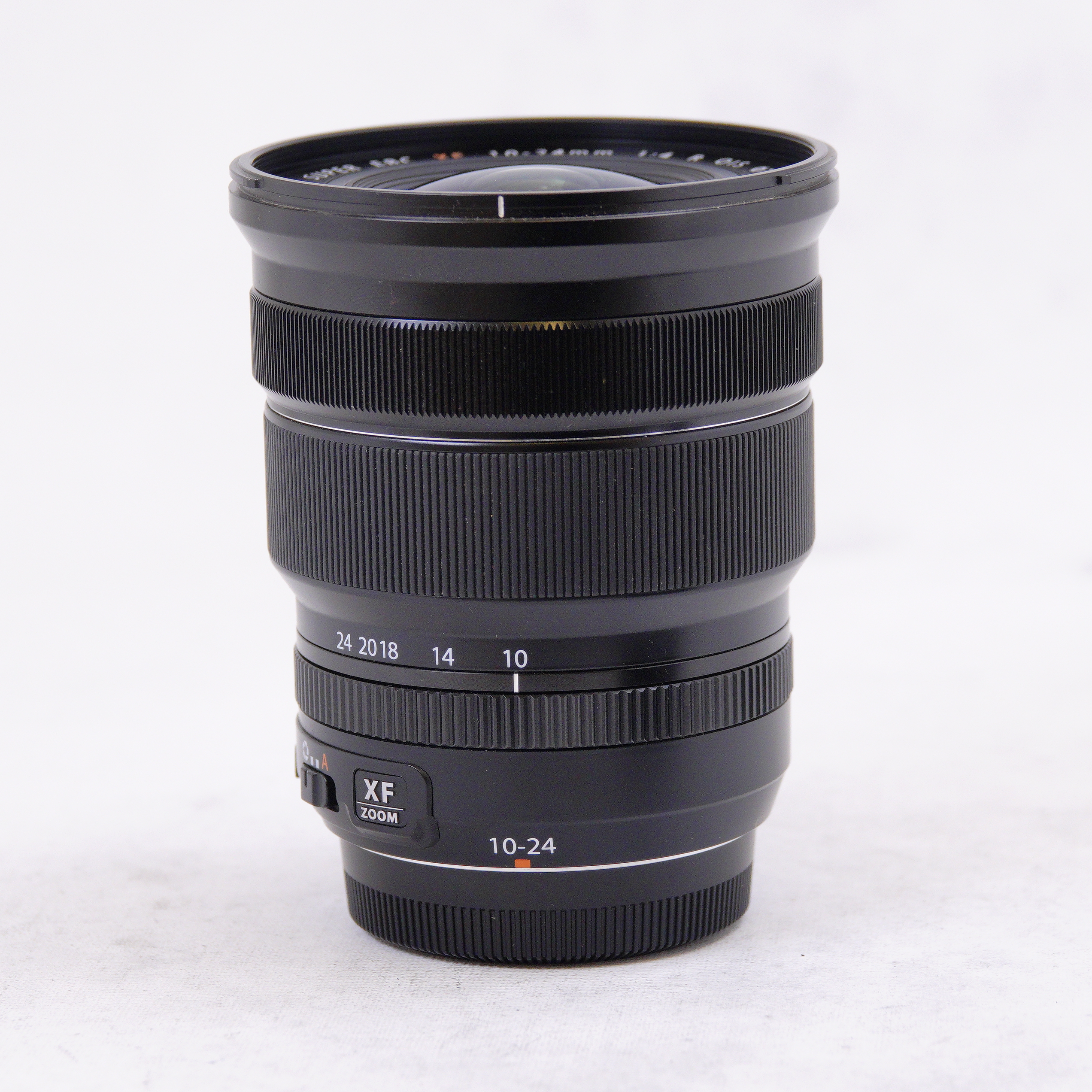 FUJIFILM XF 10-24mm f/4 R OIS - Usado