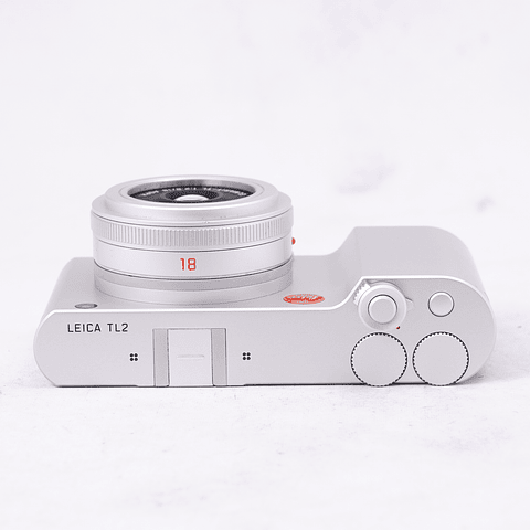 Leica TL2 con lente Leica Elmarit-TL 18 mm f/2.8 ASPH y Leica Visoflex (Typ 020) - Usado