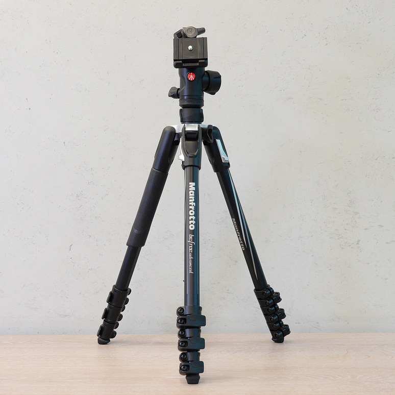 Trípode de aluminio Manfrotto Befree Advanced - Usado PV 2