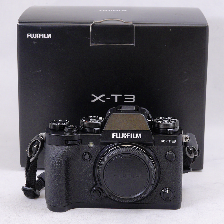 FUJIFILM X-T3 (Body/Black) - Usado 12