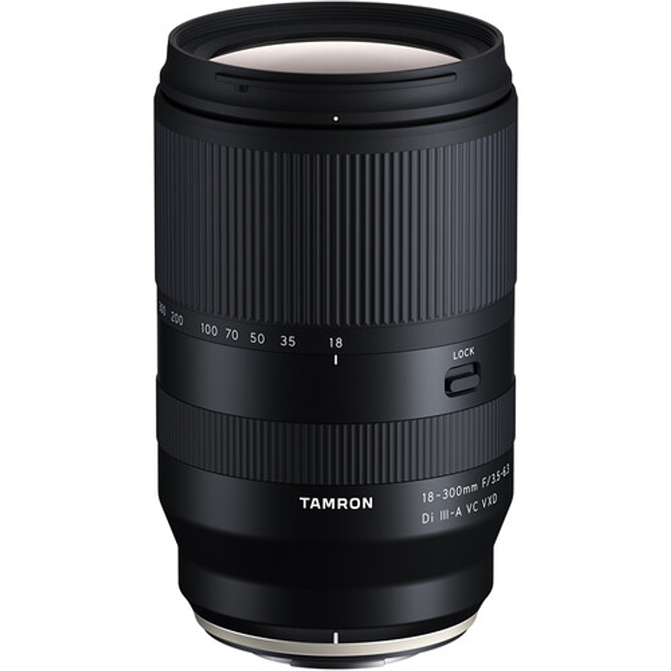 Tamron 18-300mm f/3.5-6.3 Di III-A VC VXD para FUJIFILM X - Usado