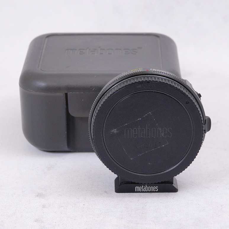 Metabones T Speed Booster Ultra 0.71x para Canon EF a Micro 4/3 - Usado 4
