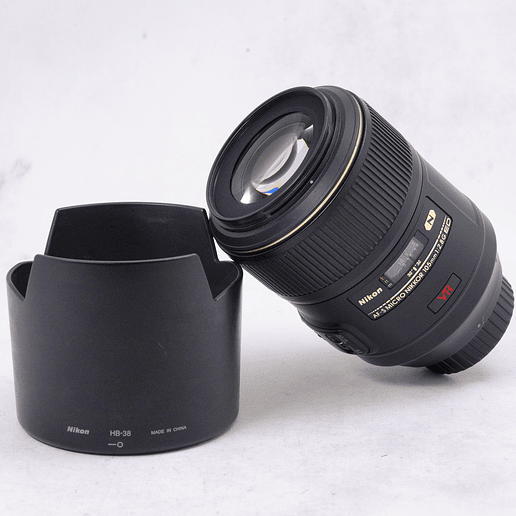 Nikon AF-S VR Micro NIKKOR 105mm f/2.8 G IF ED - Usado 3
