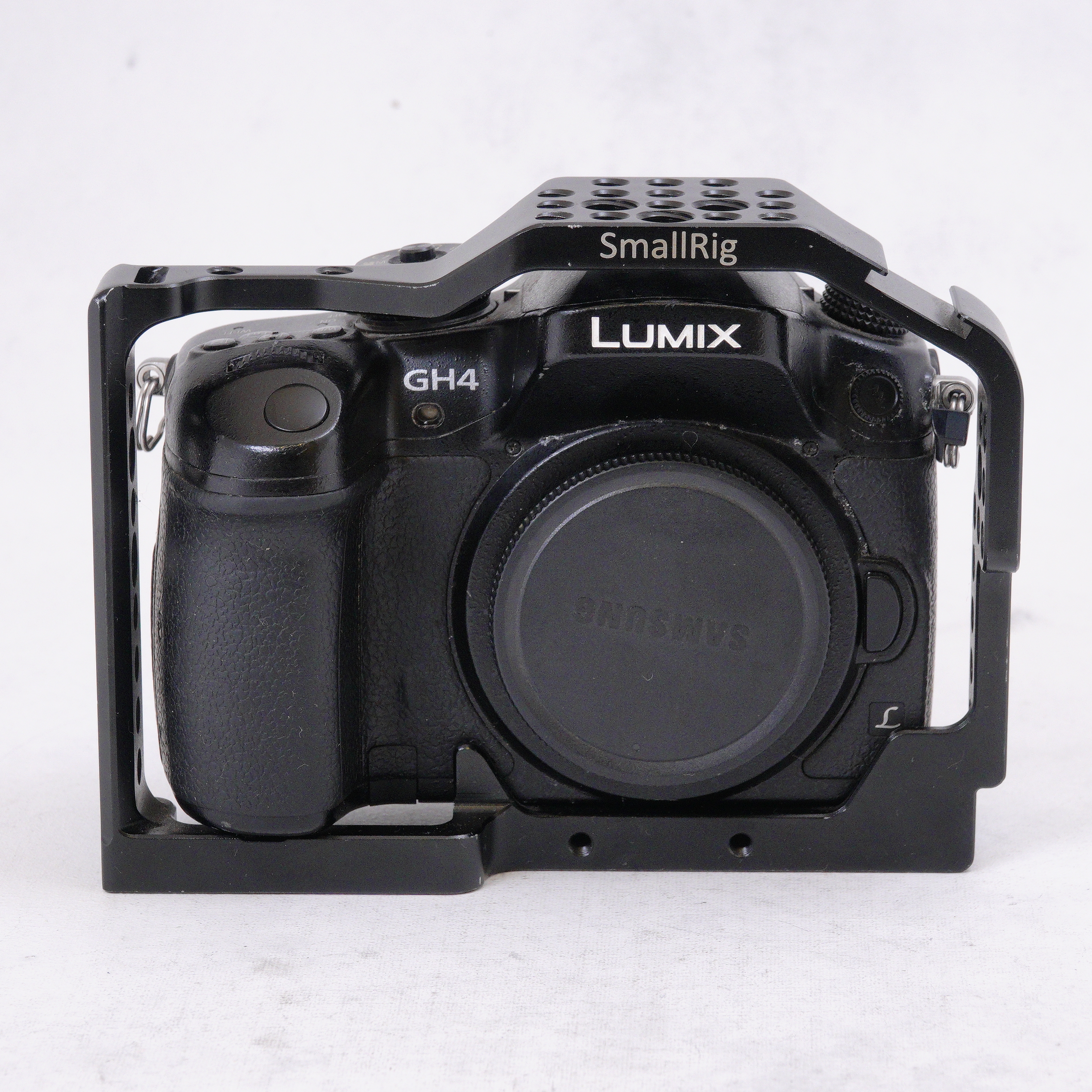 Panasonic LUMIX GH4 más SmallRig y accesorios - Usado