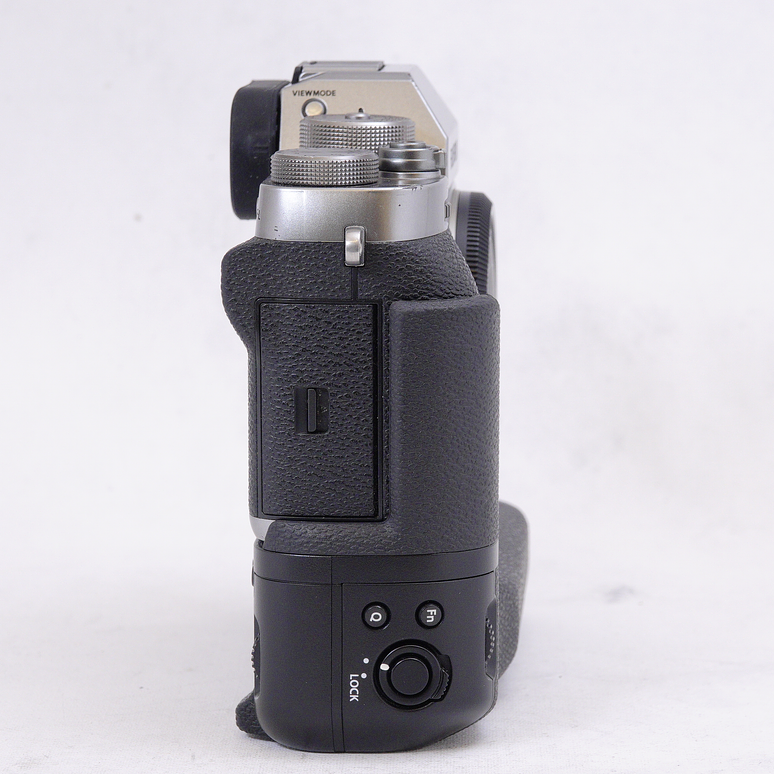 FUJIFILM X-T2 con Battery Grip Kit (Graphite Silver Edition) - Usado 4