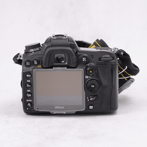 Nikon D7000 con Lente Tamron SP 17-50mm f/2.8 Di II LD Aspherical IF mas bolso - Usado