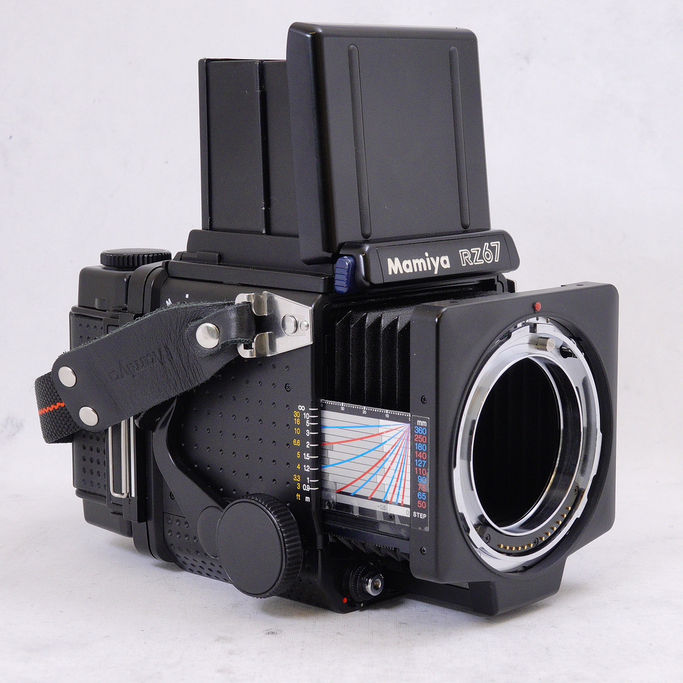 Mamiya RZ67 PRO con 1 Back adicional, tubos de extensión y su correa original - Usado