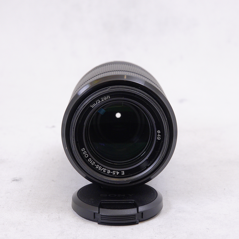 Sony E 55-210mm f/4.5-6.3 OSS Lens (Black) - Usado 4