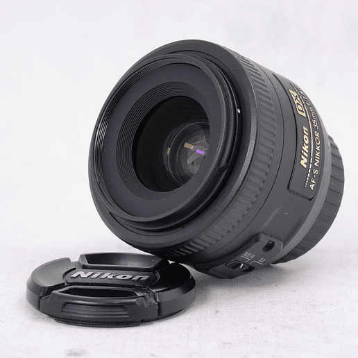 Nikon AF-S DX NIKKOR 35mm f1.8G - Usado 3