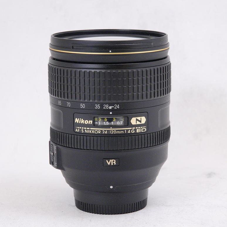 Nikon AF-S NIKKOR 24-120mm f/4G ED VR - Usado 2