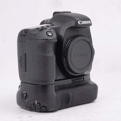 Canon EOS 7D DSLR (Cuerpo + battery grip Meike) - Usado 4