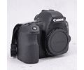 Canon EOS 6D Mark II DSLR mas accesorios - Usado