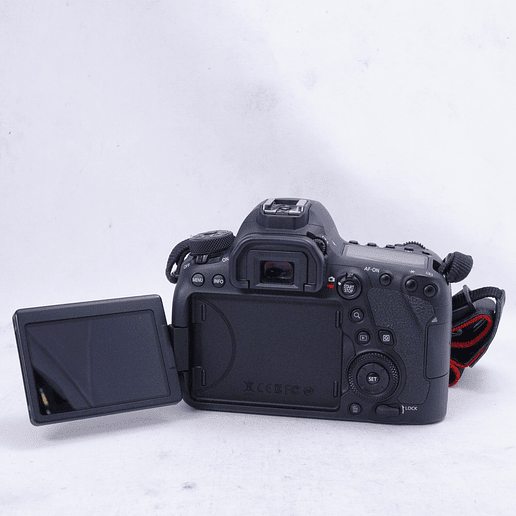 Canon EOS 6D Mark II DSLR -Usado-  5
