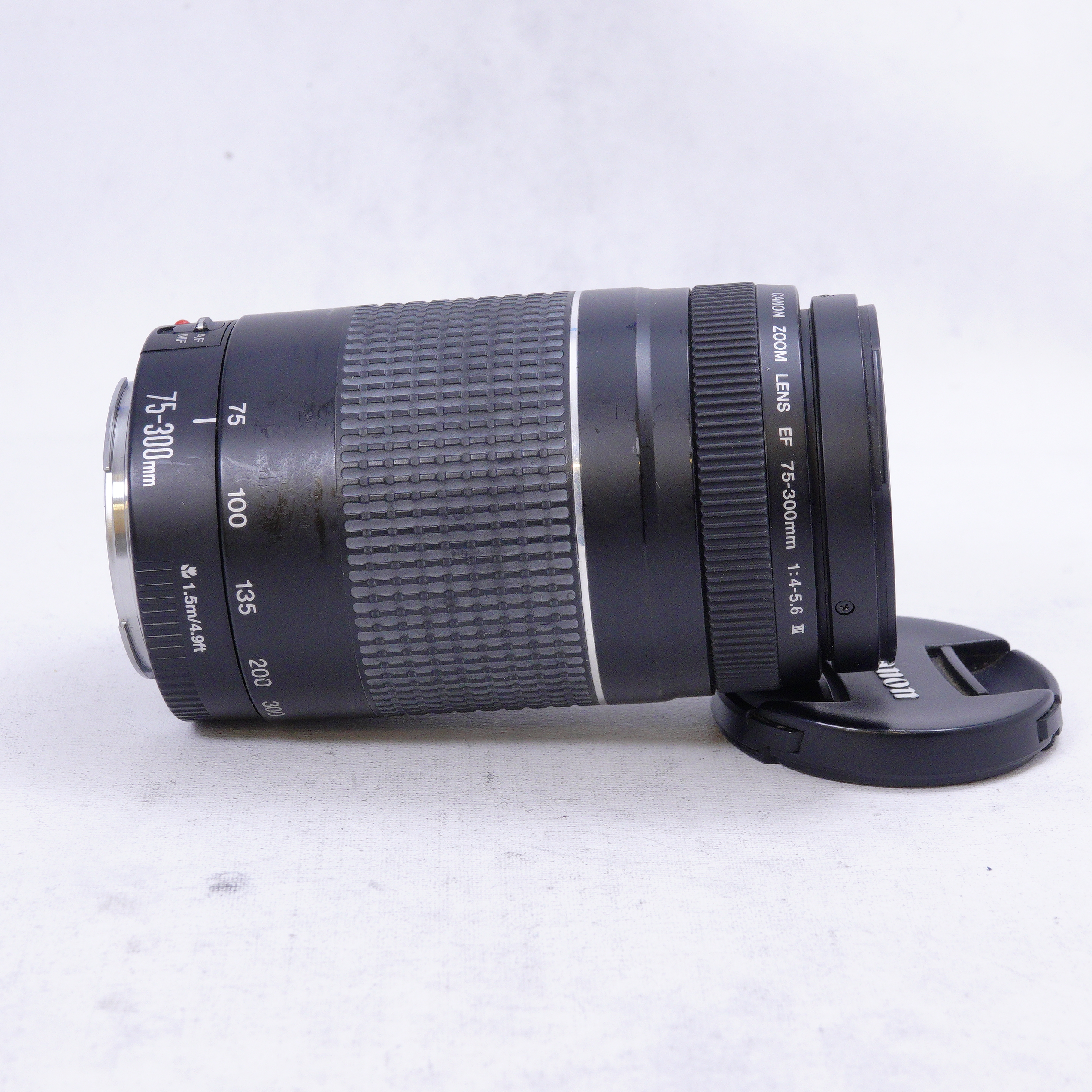 Canon EF 75-300mm f4-5.6 III - Usado