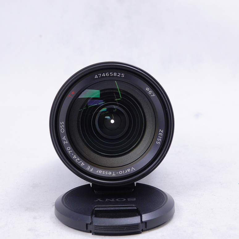 Lente Sony Vario-Tessar T* FE 24-70mm f/4 ZA OSS - Usado- 6