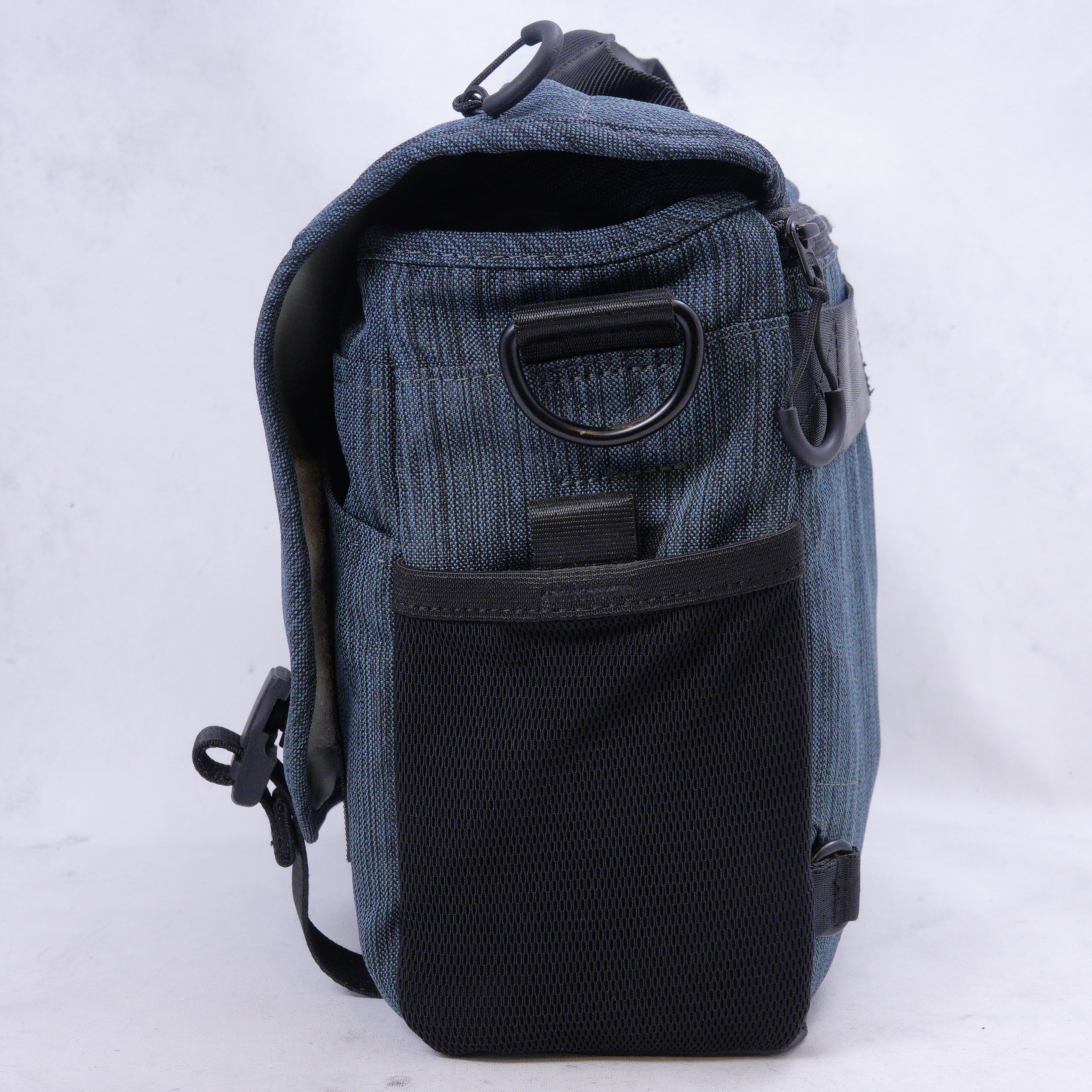 Tenba DNA 10 Messenger Bag (Cobalt) - Usado