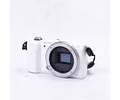 Sony Alpha A5000 (Blanca) - Usado