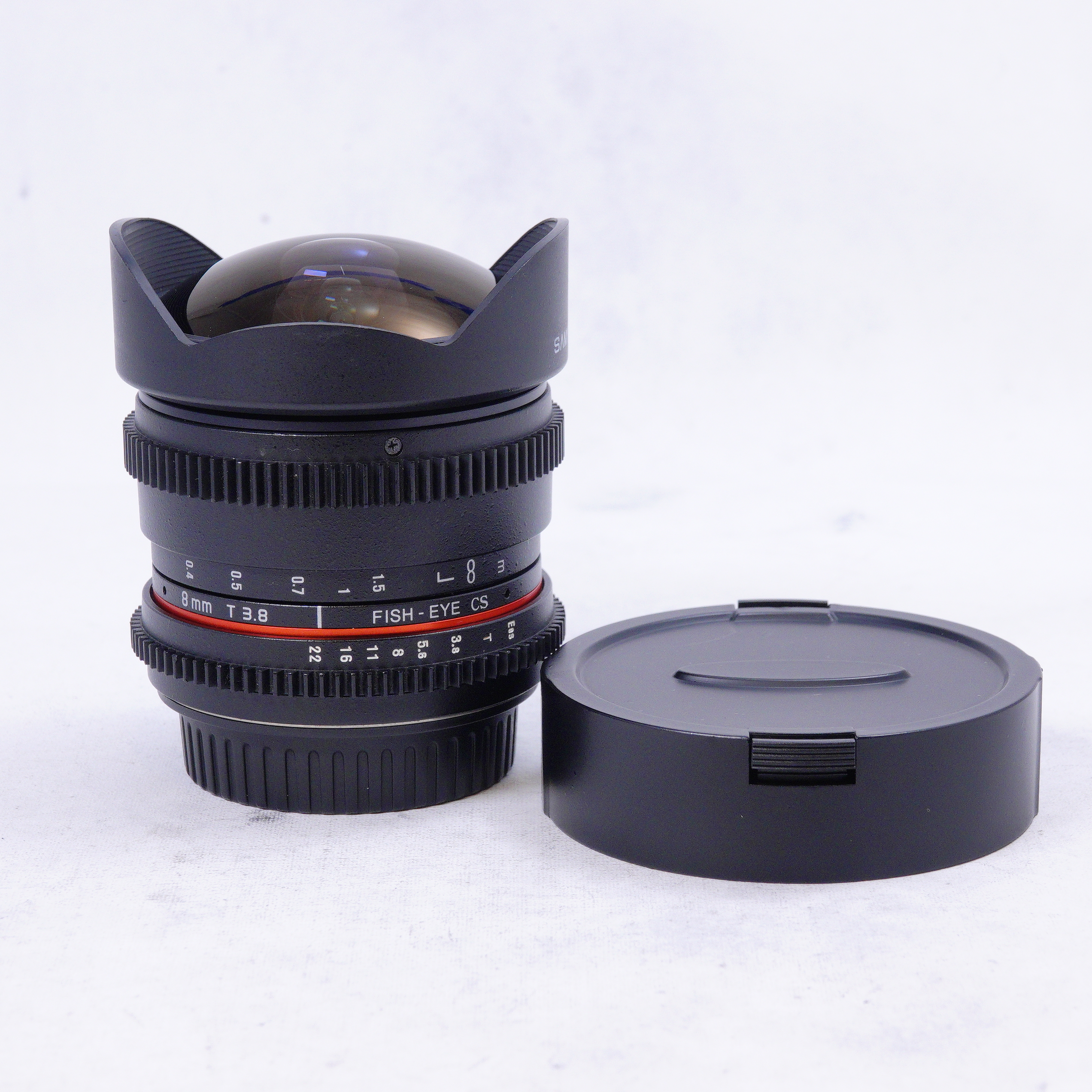 Samyang 8mm T/3.8 Fisheye lente de cine para Canon APSC - Usado