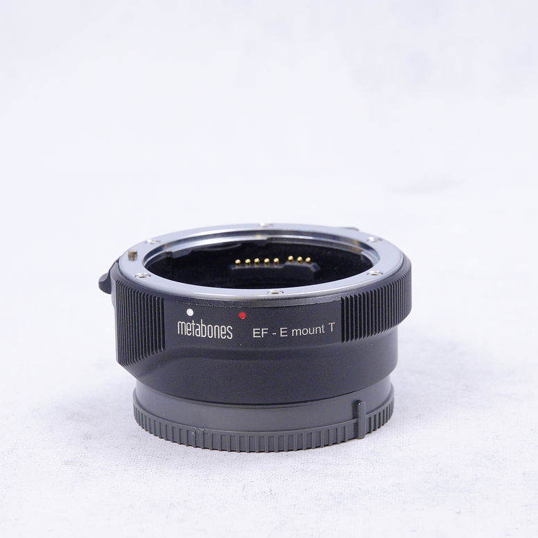 Metabones Mark IV adaptador para Canon EF o Canon EF-S a Sony E-Mount Camera - Usado 4