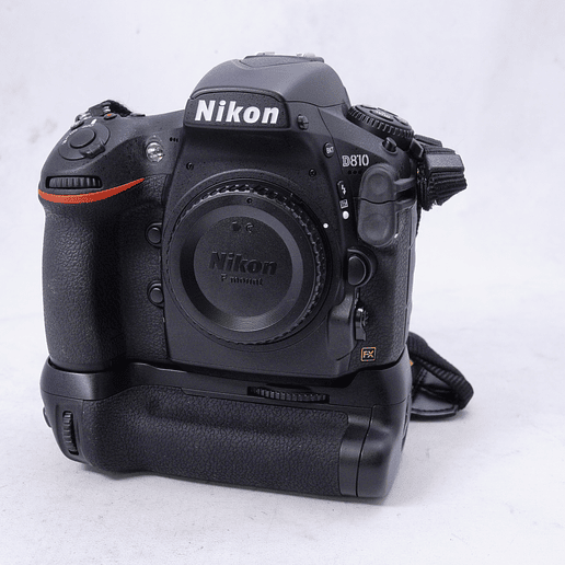 Nikon D810 DSLR con Battery Grip mas L Bracket y accesorios - Usado 2