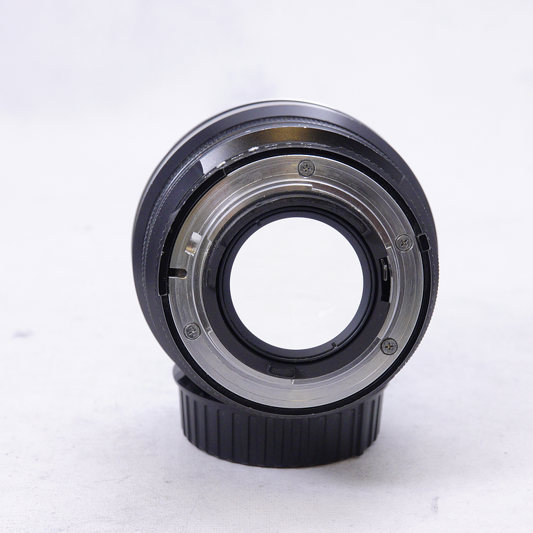 ZEISS Planar T* 85mm f/1.4 ZF para Nikon F - Usado  3