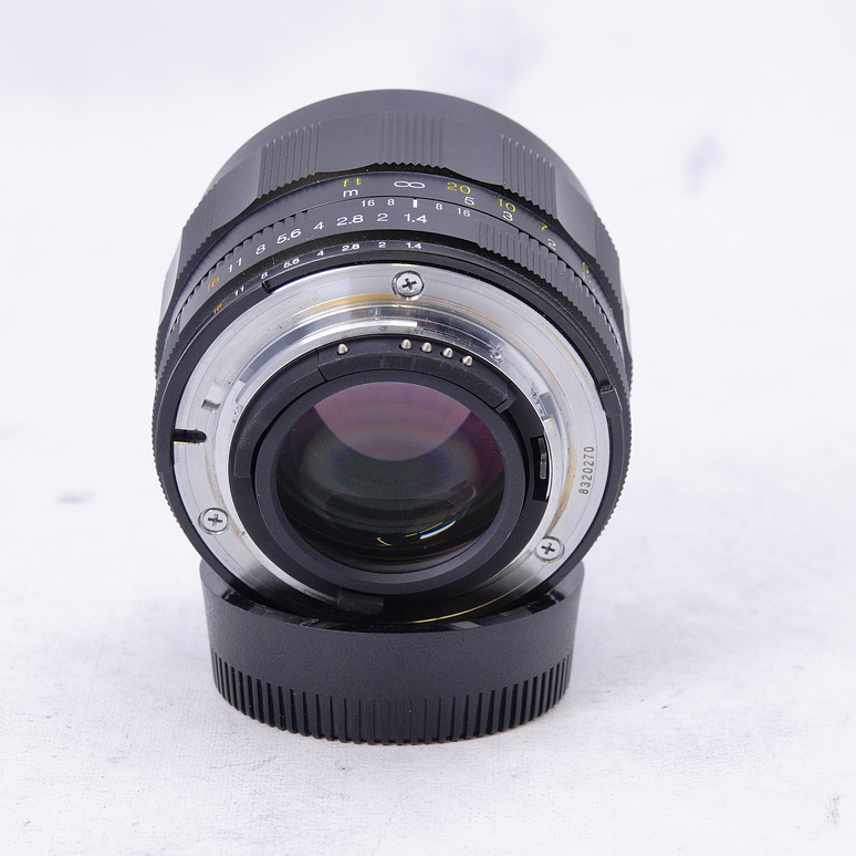 Lente Voigtlander Nokton 58mm f/1.4 SL- Usado 3