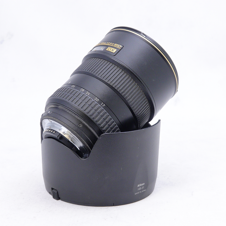 Lente Nikon AF-S DX Zoom-NIKKOR 17-55mm f/2.8G - Usado 4