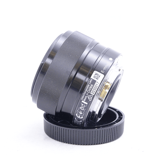 Sony E 35mm f/1.8 OSS - Usado 4