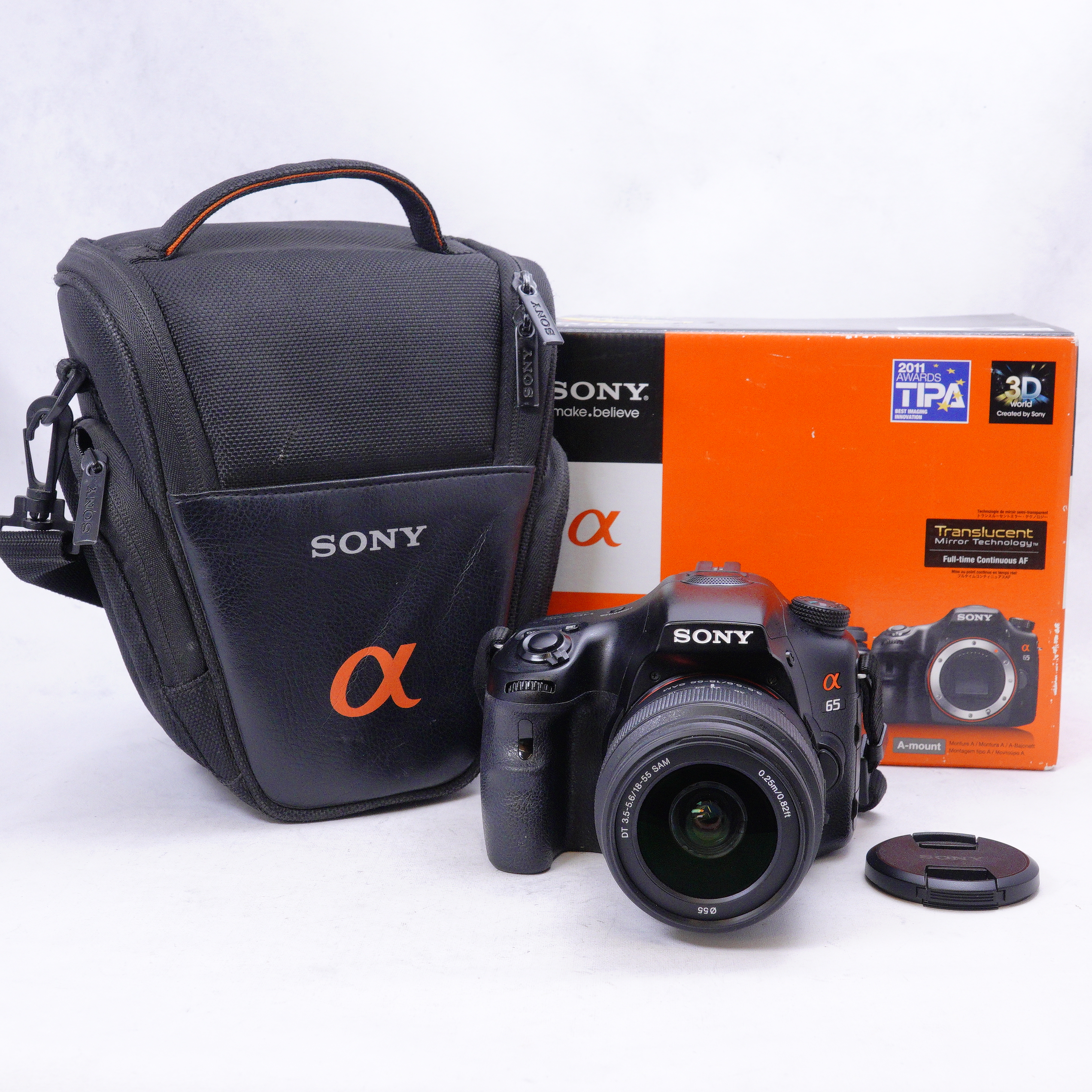 Sony A65 DSLR con lente 18-55mm - Usado