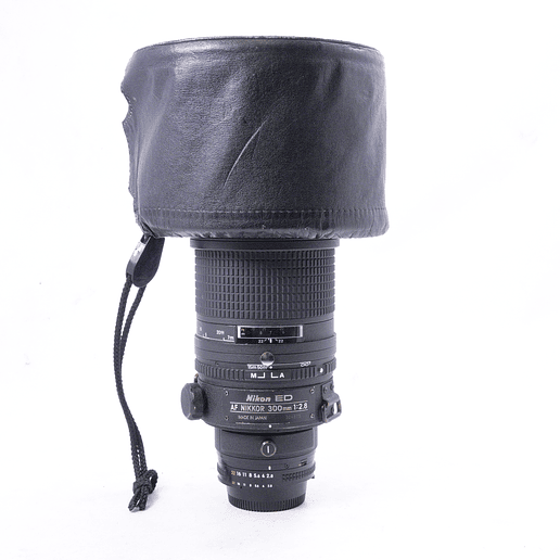 Nikon AF NIKKOR 300mm f/2.8 IF-ED - Usado 9